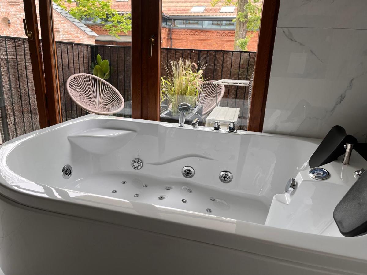Jacuzzi Rakowicka Top Apartments Krakow Exterior photo